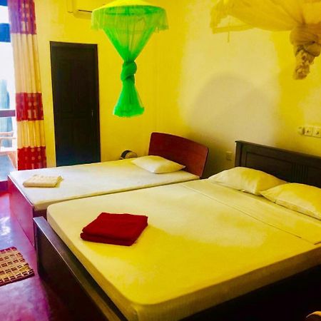 Sanovin Hotel Mirissa Eksteriør billede